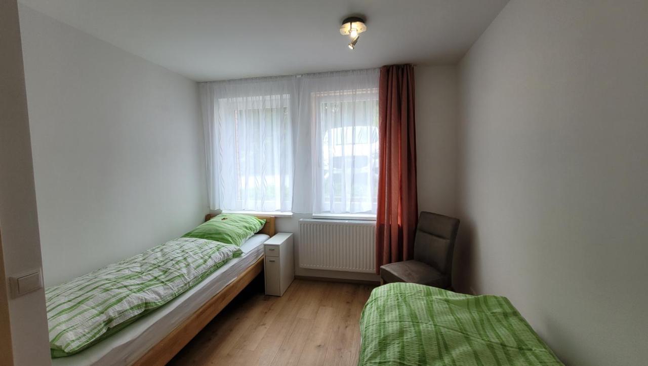 Sachsentraum - Naehe Goeltzschtalbruecke Apartment ไรเคนบาค อิม โวกท์ลันด์ ภายนอก รูปภาพ