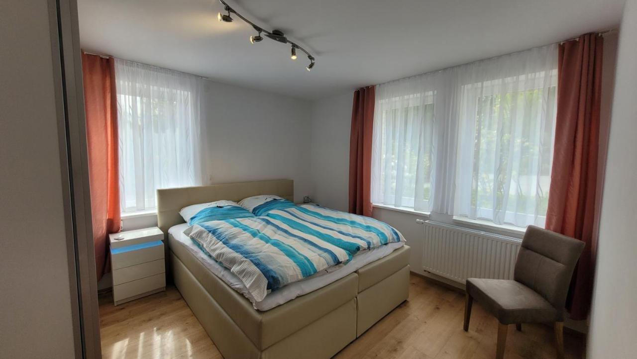 Sachsentraum - Naehe Goeltzschtalbruecke Apartment ไรเคนบาค อิม โวกท์ลันด์ ภายนอก รูปภาพ