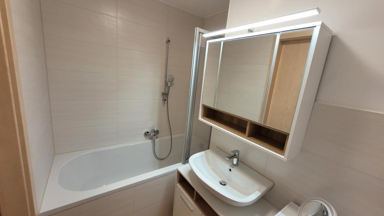 Sachsentraum - Naehe Goeltzschtalbruecke Apartment ไรเคนบาค อิม โวกท์ลันด์ ภายนอก รูปภาพ